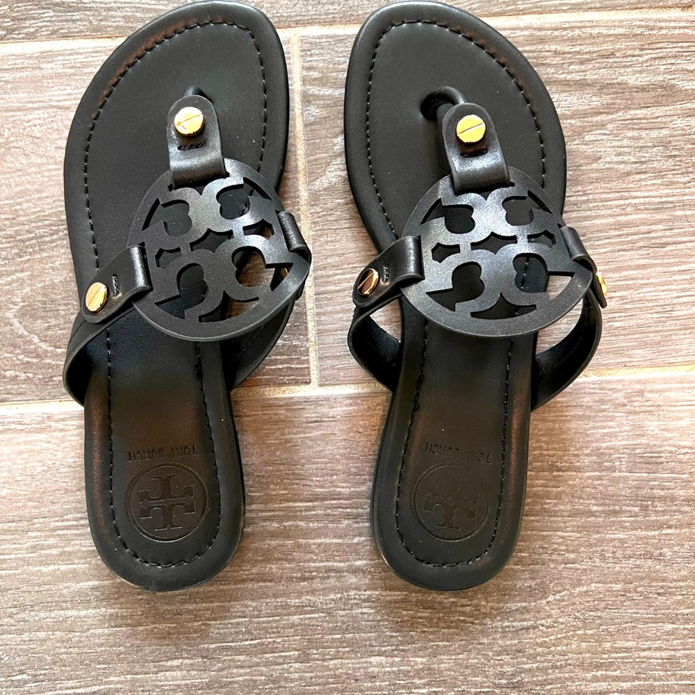 Tory Burch dupe sandals, size 5.5/36. Black, flat flip flops with gold trim